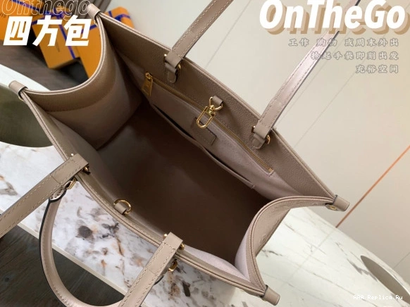 AAA Replica Ru VUITTON ONTHEGO MM LOUIS 0821
